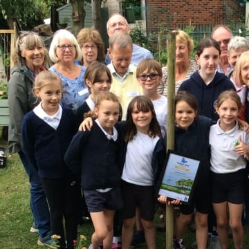 We inspire and collaborate